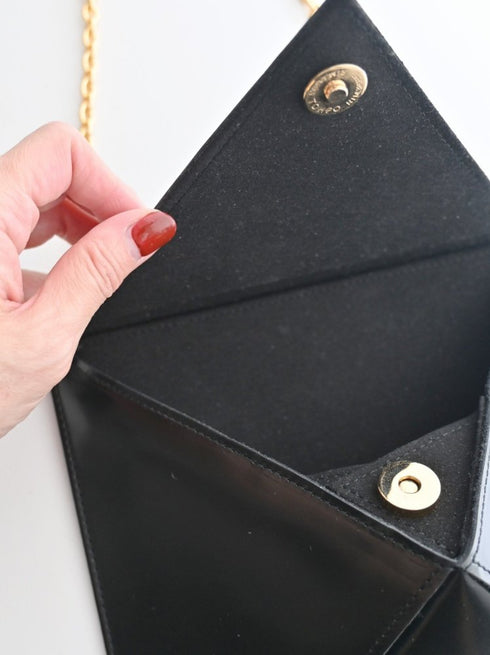 pyramid bag